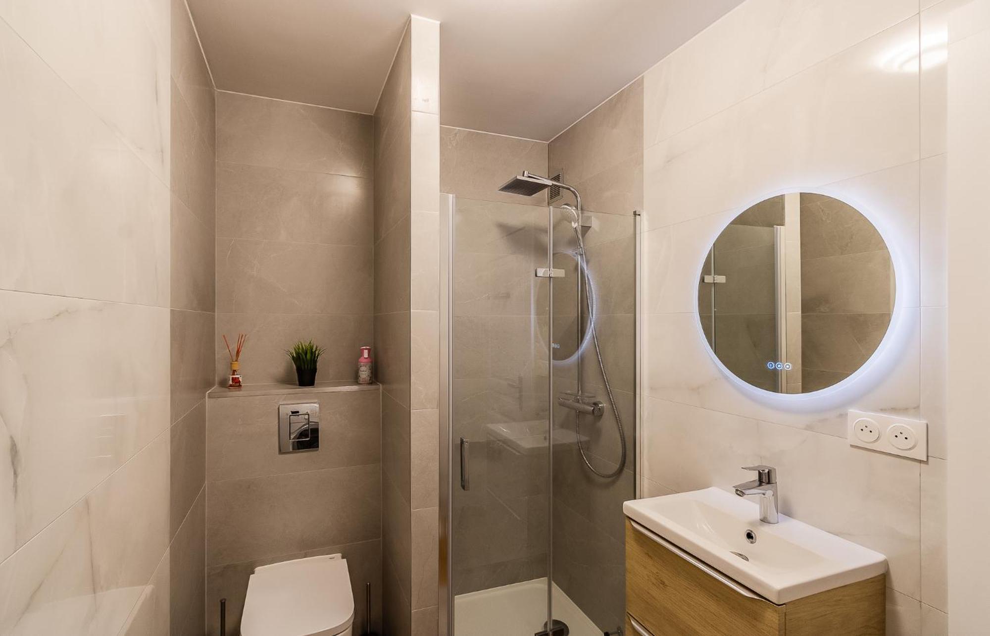 T2 Tete D'Or Confort + Parking Gratuit Villeurbanne Exterior photo